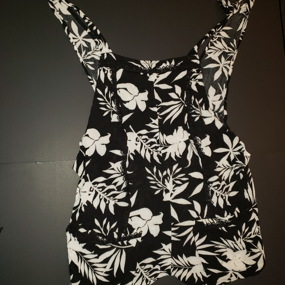 Cover-up Romper Oversized Small
